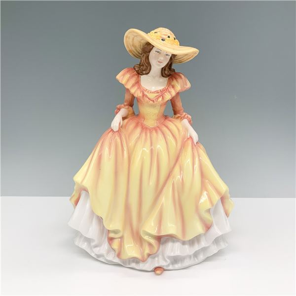 Royal Doulton Figurine, Heartfelt Wishes HN5421 with Box