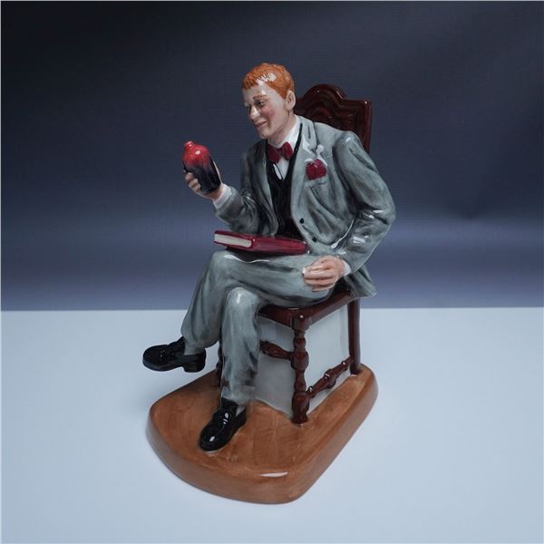 Royal Doulton Figurine, Antique Dealer HN 4424