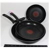 Image 1 : SET OF THREE T-FAL FRYING PANS