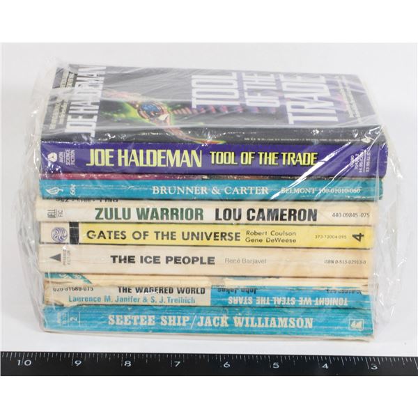 BUNDLE OF ASSORTED SOFTCOVER NOVELS