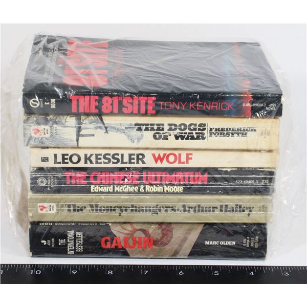 BUNDLE OF ASSORTED SOFTCOVER NOVELS