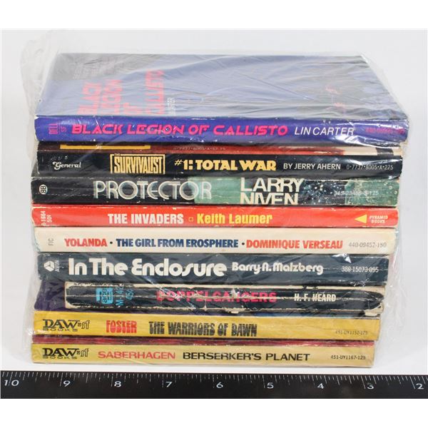 BUNDLE OF ASSORTED SOFTCOVER NOVELS