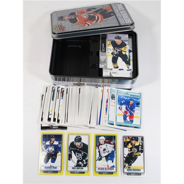 TIN OF ASSORTED NHL HOCKEY CARDS INCLUDING