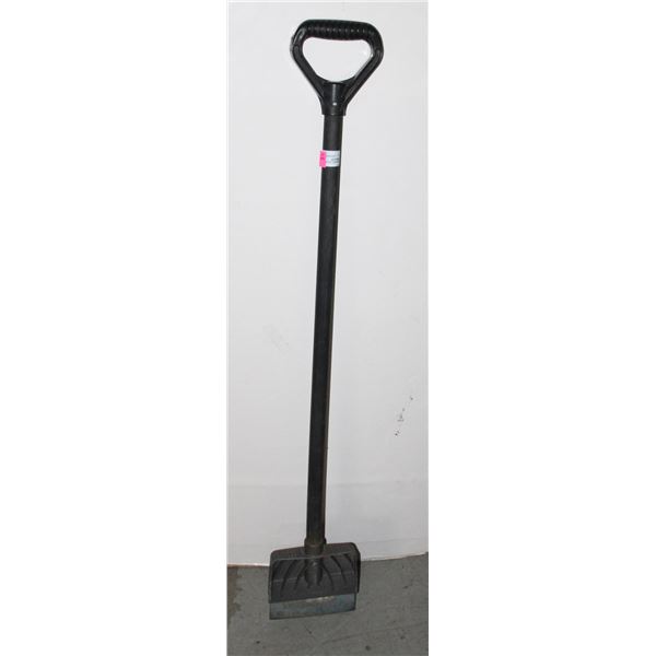 SUNCAST ICE SCRAPER/ CHOPPER