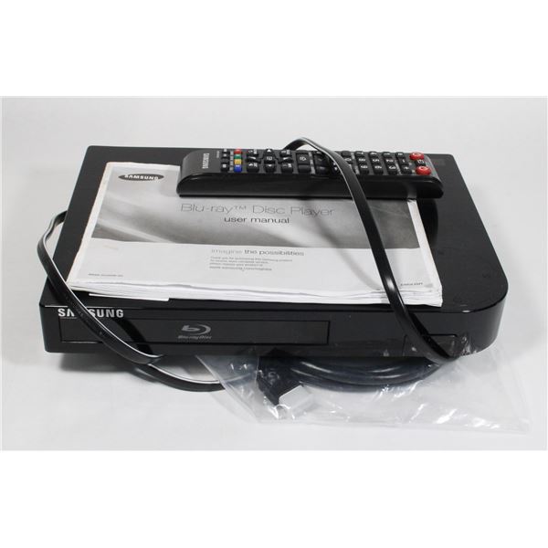 SAMSUNG BLURAY PLAYER WITH REMOTE AND MANUAL