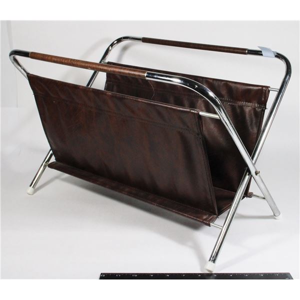 VINTAGE MAGAZINE RACK