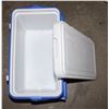 Image 2 : COLEMAN COOLER, HINGES BROKEN, STILL VERY