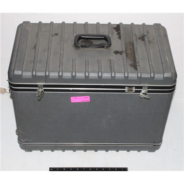 STORAGE CASE
