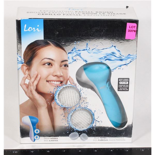 NEW FACIAL BRUSH