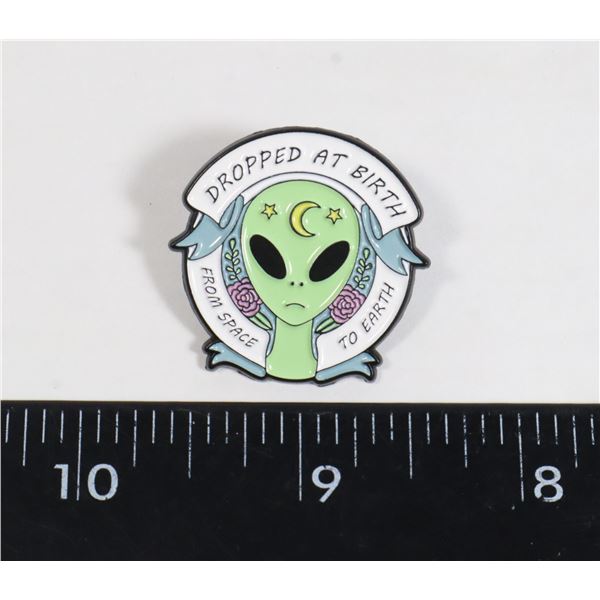NEW DROPPED AT BIRTH FROM SPACE TO EARTH ALIEN