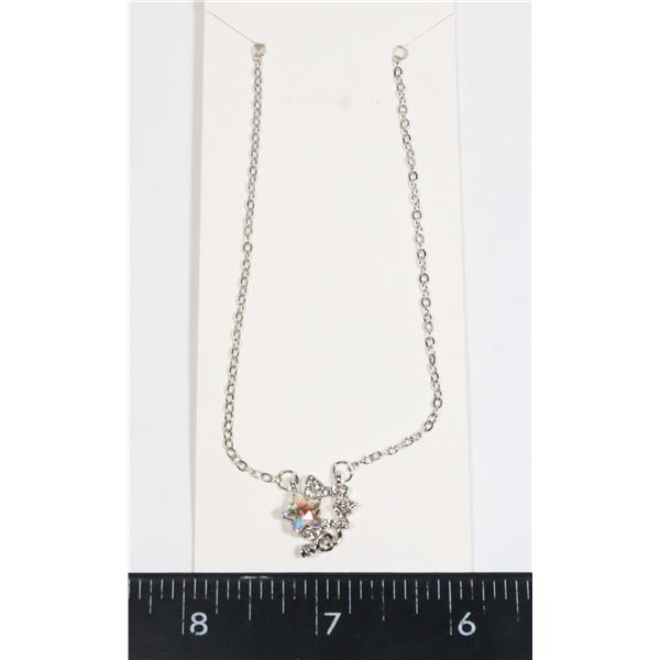 NEW SILVER TONE CLEAR RHINESTONE STAR PENDANT AND