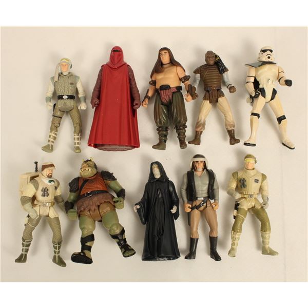 A Set Of (10) 1997 Star Wars Action Figures.