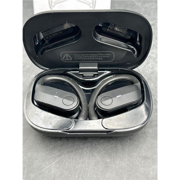 Bluetooth Wireless Earbuds with Charging Case