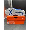Image 3 : Nike Team Hustle D 10 (PS) Youth Basketball Shoes, Size 3Y, Blue/Black/White