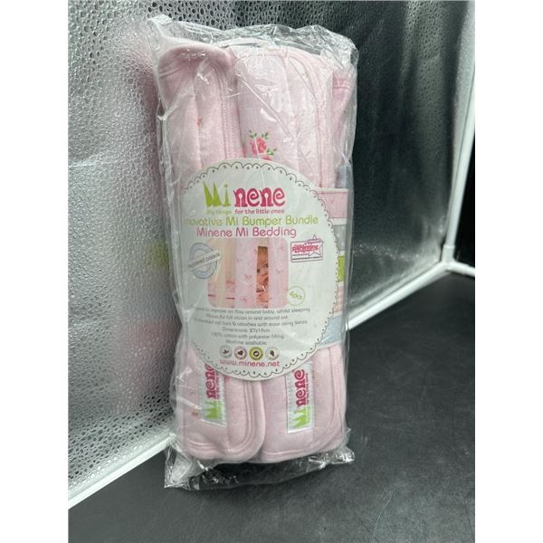 Minene Mi Bedding 4-Piece Innovative Bumper Bundle for Crib