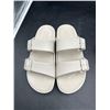 Image 2 : Skechers Beige Buckle Strap Sandals Size 6