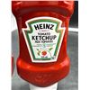 Image 2 : Heinz Tomato Ketchup, 575 ml Bottles, Set of 3