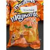 Image 2 : Maynards Fuzzy Peach Candy 10x154g Bags