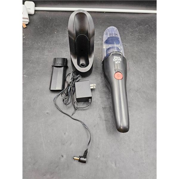 Black & Decker BD3010W 8.0V MAX Handheld Vacuum with Accessories