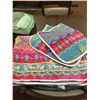 Image 2 : King-Size Multicolor Quilt With Coordinating Pillow Covers (2)