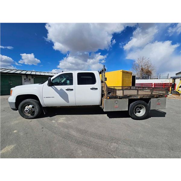 Year: 2009 Make: GMC Model: Sierra Vehicle Type: Pickup Truck Mileage: 241912 Body Type: 4 Door Cab;