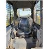 Image 5 : Mustang 2066 Skid Steer Loader with Enclosed Cab and Key