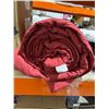 Image 2 : Queen Size Red Polyester Comforter