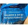 Image 1 : Kirkland Nature’s Domain Salmon & Sweet Potato Formula Dog Food 15 LB