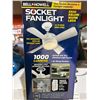 Image 3 : Bell+Howell Socket Fanlight with 3500 Kelvin Warm LEDs and Remote Control