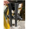 Image 3 : DeWalt DXV10S 10-Gallon Stainless Steel Wet/Dry Vacuum with Accessories