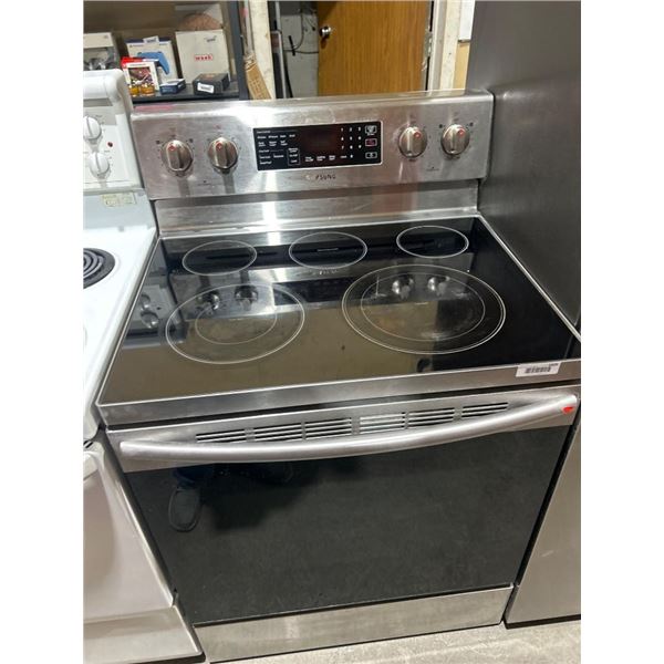 Samsung Electric Range with Smooth Cooktop and Digital Controls