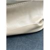 Image 2 : Small Beige Cosmetic Travel Bag With Zipper and Handle