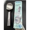Image 1 : Zeroll Ice Cream Scoop, Non-Stick Aluminum Alloy