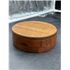 Image 1 : Round Wooden Storage Container with Divider and Magnetic Closure Salt & Pepper
