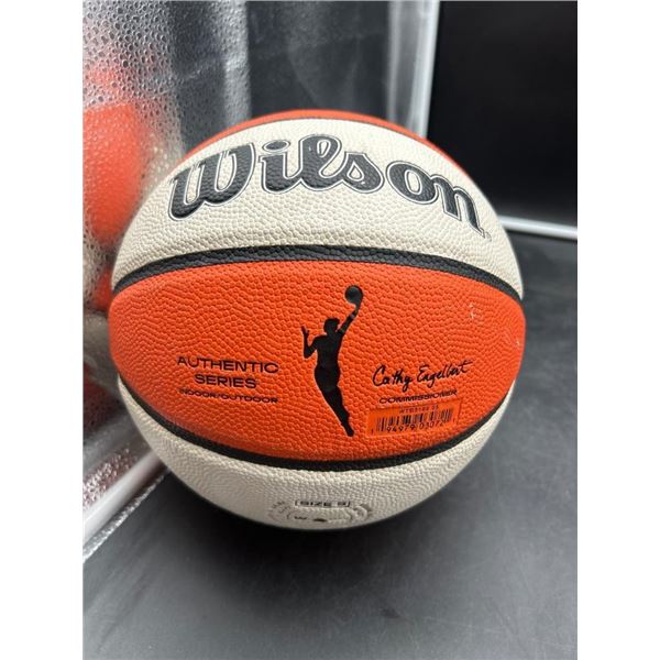 Wilson Authentic Series Indoor/Outdoor Basketball Size 5