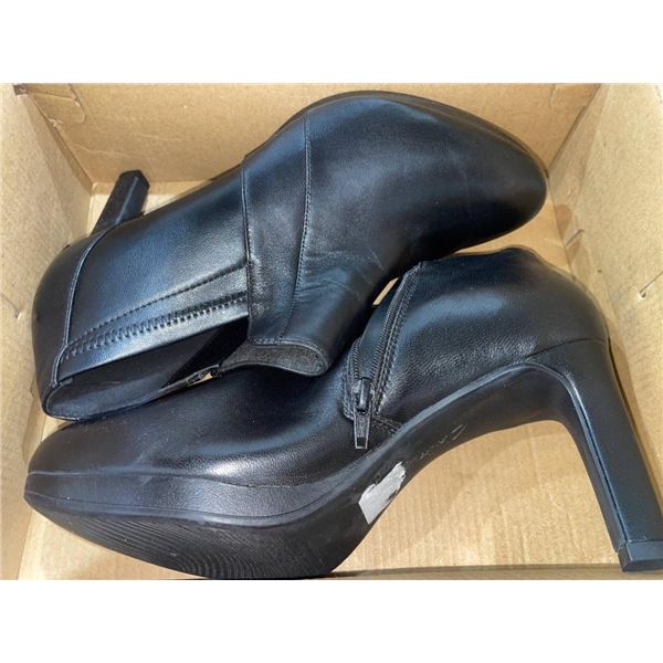 Ambyr Hope Black Leather Shoes, Style 74109, Size 9M