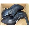 Image 1 : Ambyr Hope Black Leather Shoes, Style 74109, Size 9M