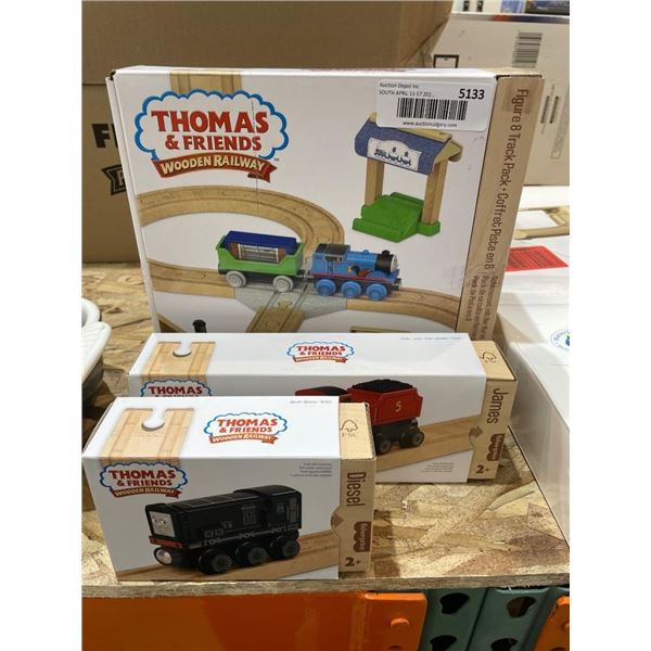 Thomas & Friends Wooden Railway Set and Additional Cars