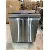 Image 2 : LG Dishwasher, 24 inch Exterior Width 10 Wash Cycles