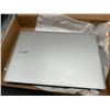 Image 5 : Acer Chromebook 315 Model CB315-3H-C7MZ, 15.6-Inch, Pure Silver