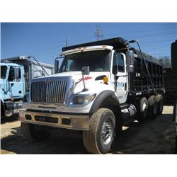 2006 INTERNATIONAL 7700 TRI-AXLE DUMP