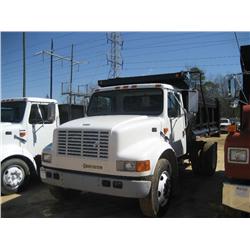 2001 INTERNATIONAL 4700 S/A DUMP