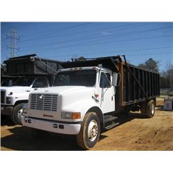 1991 INTERNATIONAL 4700 S/A GARBAGE TRUCK