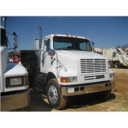 2001 INTERNATIONAL S-8100 T/A TRUCK TRACTOR