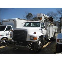 1995 FORD F800 SERIES S/A DIGGER DERRICK S/N A02840
