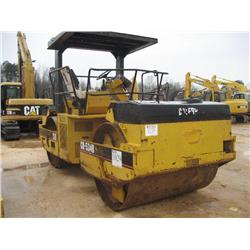 CAT CB534B VIBRATORY ROLLER