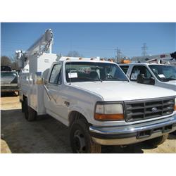 1997 FORD F SERIES SERVICE TRUCK