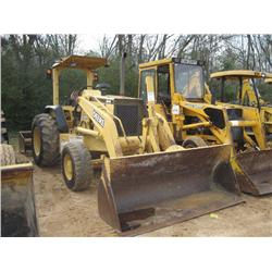 JOHN DEERE 210LE 4X4 LANDSCAPE TRACTOR