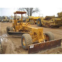 MAULDIN 688D MOTOR GRADER