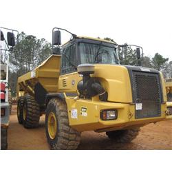 JOHN DEERE 250D ARTICULATED DUMP